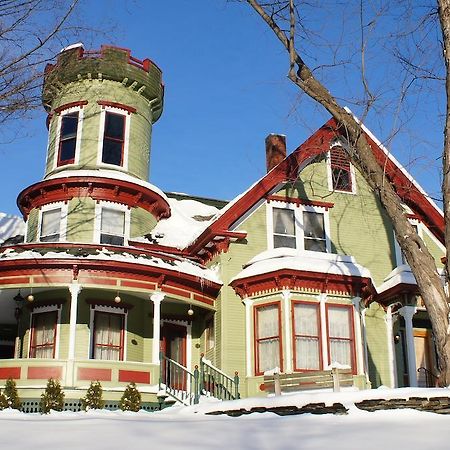 Maplecroft Bed & Breakfast Barre Εξωτερικό φωτογραφία